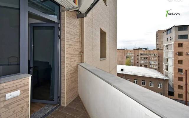 3 սենյականոց բնակարան նորակառույց շենքում, Komitas Ave, 65 ք.մ., բարձր առաստաղներ, 8/17 հարկ