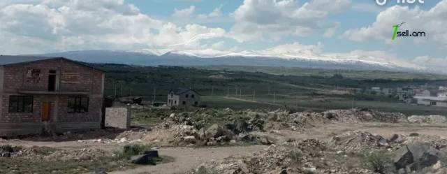 Հողատարածք բնակելի շինությունների համար Դավիթաշենում, 1370 ք.մ.