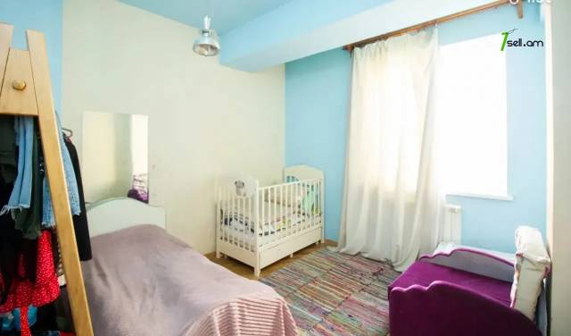 3 սենյականոց բնակարան նորակառույց շենքում Հրաչյա Ներսիսյան փողոցում, 116 ք.մ., 4/10 հարկ