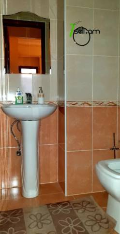 3 սենյականոց բնակարան նորակառույց շենքում, Դավթաշենի 4-րդ զանգված, 84 ք.մ., 2 սանհանգույց