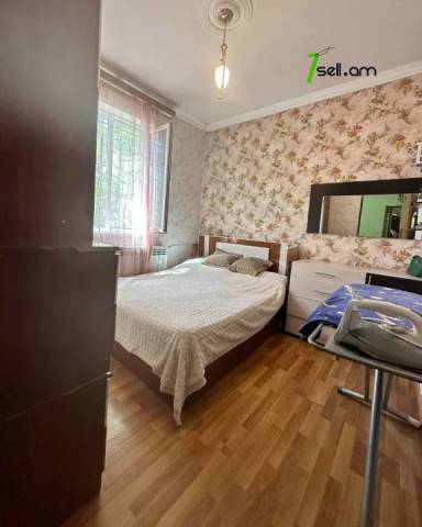 Մեկ հարկանի քարե տուն Զովունի 39 փողոցում Զովունիում, 330 ք.մ., կապիտալ վերանորոգված