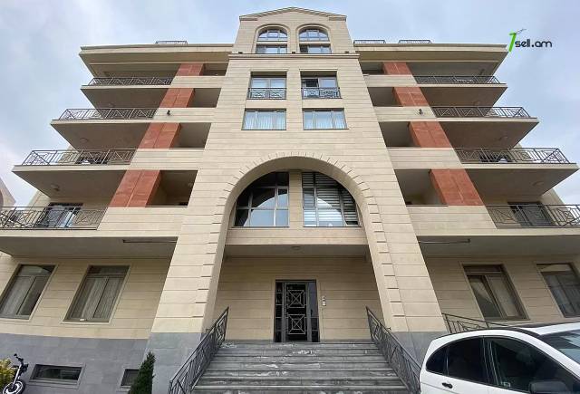 3 սենյականոց բնակարան նորակառույց շենքում Վերին Անտառային փողոցում, 147 քմ, 2 սանհանգույց