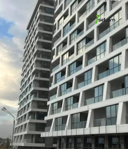 3 սենյականոց բնակարան նորակառույց շենքում Քանաքեռ Զեյթունում, 82 ք.մ., բարձր առաստաղներ, 12/16 հարկ