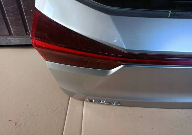 Lexus UX գոլի բեռնախցիկ (բագաժնիկ) 2018-2024