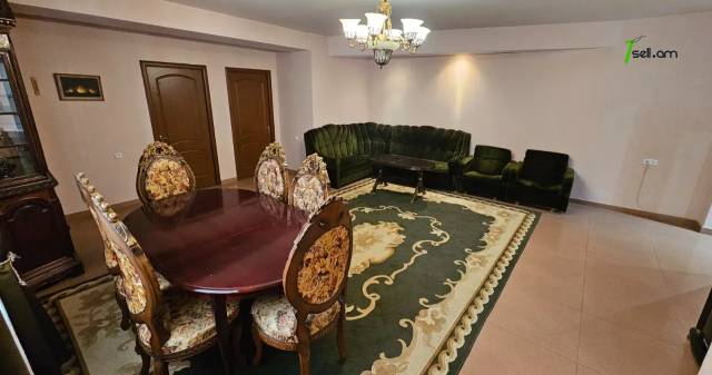 3 սենյականոց բնակարան Սունդուկյան փողոցում, 100 քմ, նախավերջին հարկ, 2 սանհանգույց