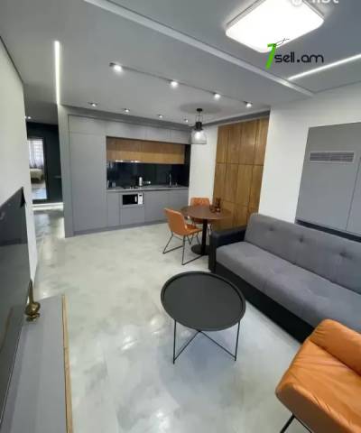 2 սենյականոց բնակարան Եզնիկ Կողբացու փողոցում, 43 ք.մ., դիզայներական ոճով վերանորոգված