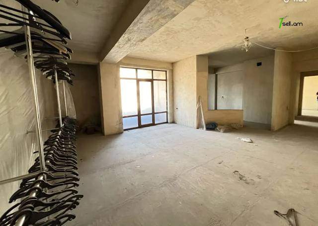 3 սենյականոց բնակարան նորակառույց շենքում Աբովյան փողոցում, 140 քմ, 4/14 հարկ, 2 սանհանգույց