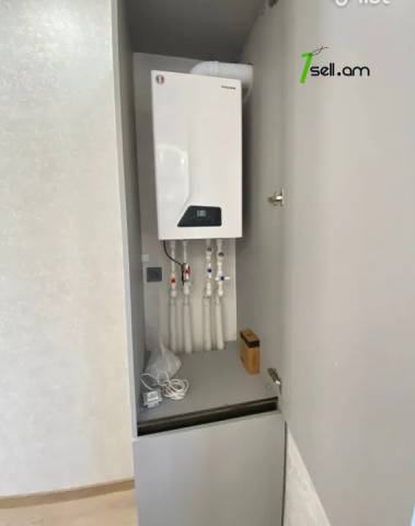 3 սենյականոց բնակարան նորակառույց շենքում Մոնթե Մելքոնյան փողոցում, 72 քմ, 7/17 հարկ