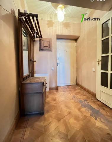 2 սենյականոց բնակարան Արմեն Տիգրանյանի փողոցում, 47 ք.մ., 3/5 հարկ, քարե շենք