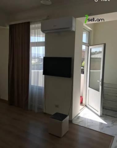 4 սենյականոց բնակարան նորակառույց շենքում Սարի Թաղ 8-րդ փողոցում, 104 քմ, 3/10 հարկ, 2 սանհանգույց