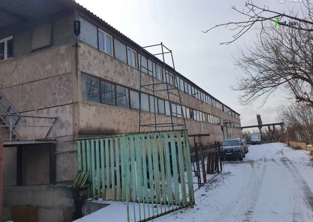 Արտադրական տարածք Արարատյան փողոցում Շենգավիթում, 1000 քմ