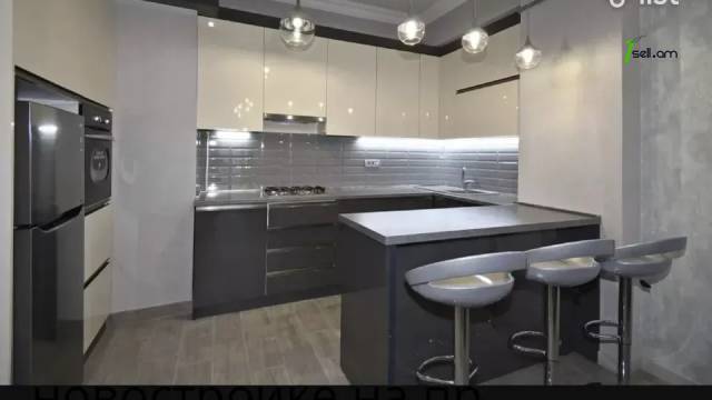 3 սենյականոց բնակարան նորակառույց շենքում Կոմիտասի պողոտայում, 80 ք.մ., բարձր առաստաղներ, 4/15 հարկ