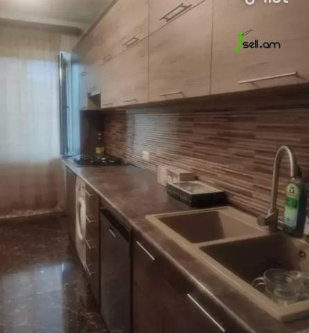 3 սենյականոց բնակարան, Դավթաշենի 2-րդ զանգված, 78 ք.մ., նախավերջին հարկ