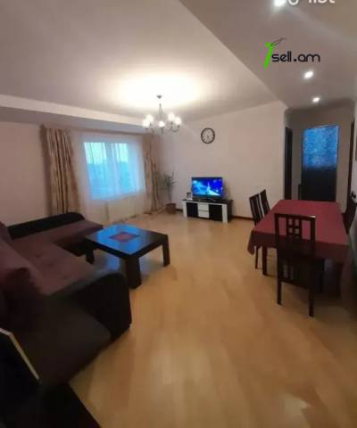 4 սենյականոց բնակարան Դրոյի փողոցում, 75 ք.մ., 10/13 հարկ, կապիտալ վերանորոգված