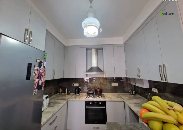 3 սենյականոց բնակարան նորակառույց շենքում Բագրևանդի փողոցում, 89 քմ, 2/4 հարկ, բարձր առաստաղներ