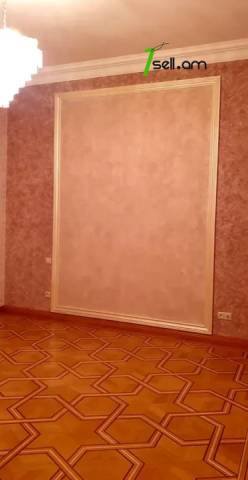 Երկու հարկանի քարե տուն, Նոյ թաղամաս Աջափնյակում, 820 ք.մ., 3+ սանհանգույց, կապիտալ վերանորոգված