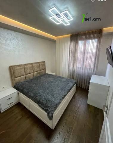 2 սենյականոց բնակարան նորակառույց շենքում, Sasna Tsrer Street, 70 քմ, 11/18 հարկ, բարձր առաստաղներ