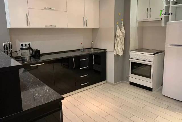 3 սենյականոց բնակարան նորակառույց շենքում, Ծիծեռնակաբերդի խճուղի, 83 ք.մ., 14/20 հարկ