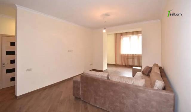 3 սենյականոց բնակարան Կոմիտասի պողոտայում, 90 ք.մ., բարձր առաստաղներ, 3/5 հարկ, կապիտալ վերանորոգված