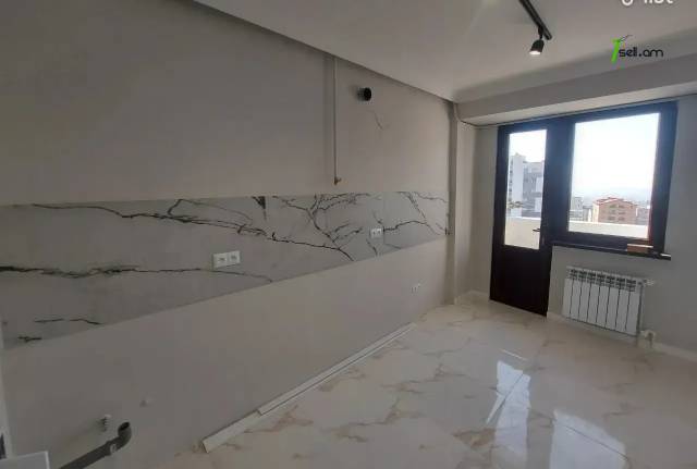 3 սենյականոց բնակարան Սլավիկ Չիլոյան փողոցում, 78 ք.մ., 3/9 հարկ, 2 սանհանգույց