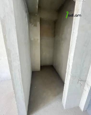 3 սենյականոց բնակարան նորակառույց շենքում Սերո Խանզադյան փողոցում, 124 քմ, 7/10 հարկ, 2 սանհանգույց