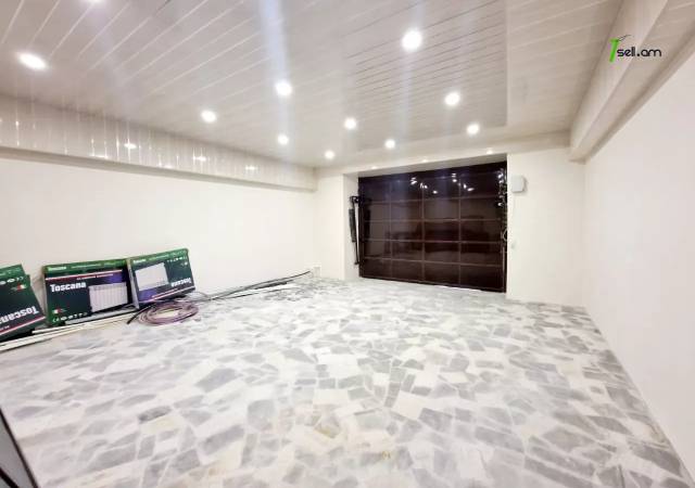 Երեք հարկանի քարե տուն Արաբկիրի 17-րդ փողոցում Արաբկիրում, 200 ք.մ., 3+ սանհանգույց