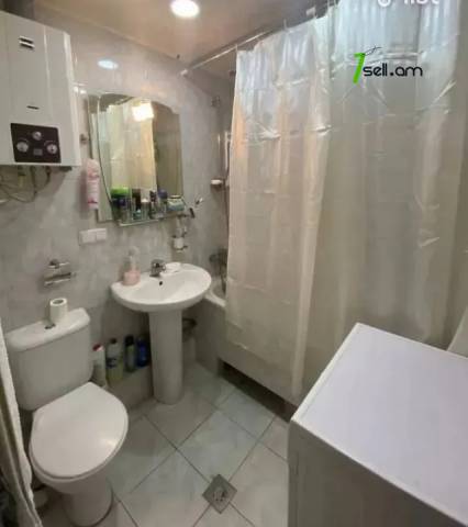 2 սենյականոց բնակարան Ավետ Ավետիսյան փողոցում, 51 ք.մ., կոսմետիկ վերանորոգում, քարե շենք