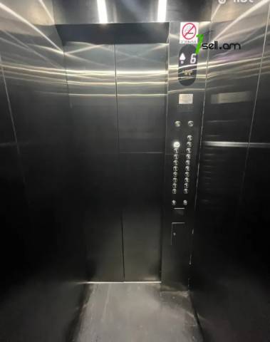 3 սենյականոց բնակարան նորակառույց շենքում Գրիբոյեդով փողոցում, 74 ք.մ., բարձր առաստաղներ, 7/14 հարկ