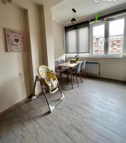 2 սենյականոց բնակարան Ազատության պողոտայում, 70 ք.մ., 6/9 հարկ, դիզայներական ոճով վերանորոգված