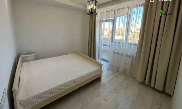 4 սենյականոց բնակարան նորակառույց շենքում Ձորափի փողոցում, 133 ք.մ., 2 սանհանգույց, բարձր առաստաղներ
