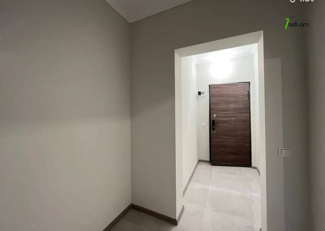 2 սենյականոց բնակարան, Դավթաշեն 2-րդ թաղամաս, 67 ք.մ., 3/9 հարկ, կապիտալ վերանորոգված