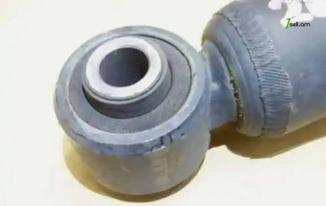 Հետևի աջ ամորտիզատոր, Nissan Note E12, 2012թ, Օրիգինալ պահեստամաս