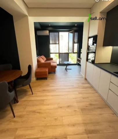 3 սենյականոց բնակարան նորակառույց շենքում Կոմիտասի պողոտայում, 55 ք.մ., 10/15 հարկ, բարձր առաստաղներ