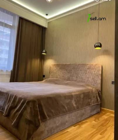 4 սենյականոց բնակարան նորակառույց շենքում Արամի փողոցում, 110 ք.մ., 3+ սանհանգույց, բարձր առաստաղներ
