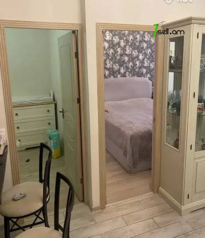 3 սենյականոց բնակարան նորակառույց շենքում Կոմիտասի պողոտայում, 61 ք.մ., 7/16 հարկ, բարձր առաստաղներ