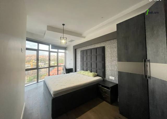 3 սենյականոց բնակարան նորակառույց շենքում Վերին Անտառային փողոցում, 110 քմ, 12/15 հարկ