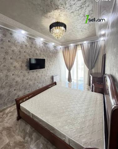 2 սենյականոց բնակարան նորակառույց շենքում Արամ Խաչատրյան փողոցում, 70 ք.մ., բարձր առաստաղներ