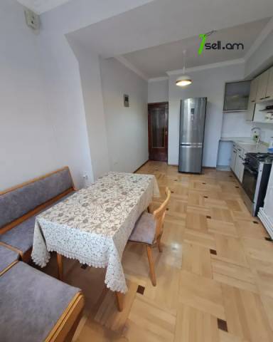 2 սենյականոց բնակարան Խորենացու փողոցում, 75 ք.մ., 5/9 հարկ, կապիտալ վերանորոգված
