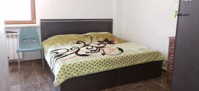 3 սենյականոց բնակարան նորակառույց շենքում Բագրևանդի փողոցում, 78 ք.մ., նախավերջին հարկ