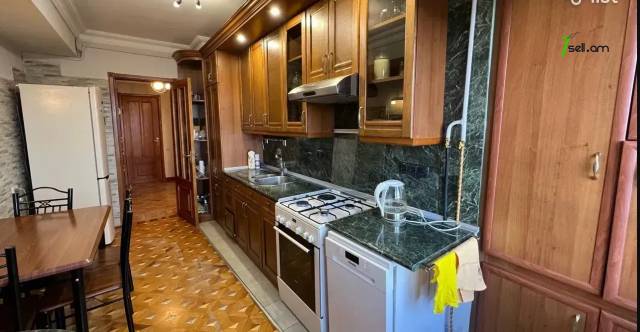 4 սենյականոց բնակարան Գյուլբենկյան փողոցում, 105 ք.մ., 12/14 հարկ, 2 սանհանգույց