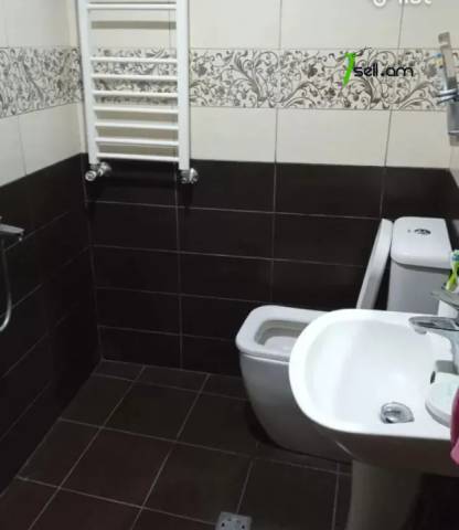 Մեկ հարկանի քարե տուն Մարշալ Խուդյակովի փողոցում Ավանում, 200 ք.մ., 3+ սանհանգույց