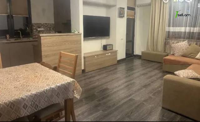 3 սենյականոց բնակարան նորակառույց շենքում Նիկողայոս Տիգրանյան փողոցում, 82 ք.մ., բարձր առաստաղներ