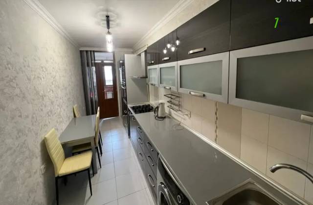 2 սենյականոց բնակարան Արշակունյաց պողոտայում, 80 ք.մ., 5/7 հարկ, բարձր առաստաղներ