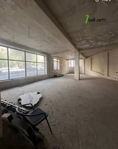 Բազմաֆունկցիոնալ գույք Կոմիտասի պողոտայում Արաբկիրում, 620 քմ