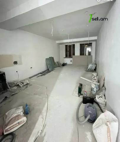 4 սենյականոց բնակարան նորակառույց շենքում Նիկողայոս Ադոնցի փողոցում, 105 ք.մ., 5/8 հարկ