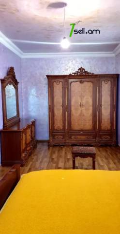 Երկու հարկանի քարե տուն Էրեբունիում, 550 ք.մ., 2 սանհանգույց, եվրովերանորոգված