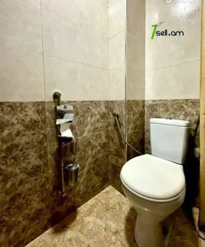 4 սենյականոց բնակարան, Դուրյան թաղամաս, 80 քմ, 1/9 հարկ, կապիտալ վերանորոգված