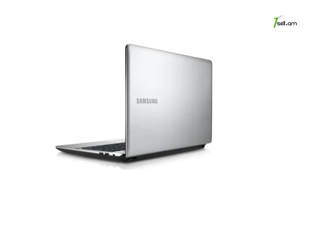 Նոութբուք Samsung NP300E5V 15,6" дюйм RAM 2GB SSD 320GB notebook ноутбук