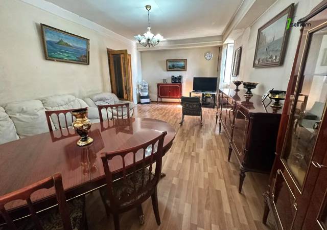 2 սենյականոց բնակարան Սարյանի փողոցում, 80 ք.մ., 2 սանհանգույց