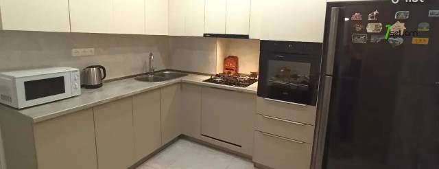 4 սենյականոց բնակարան Ռուբինյանց փողոցում, 82 քմ, 10/13 հարկ, եվրովերանորոգված